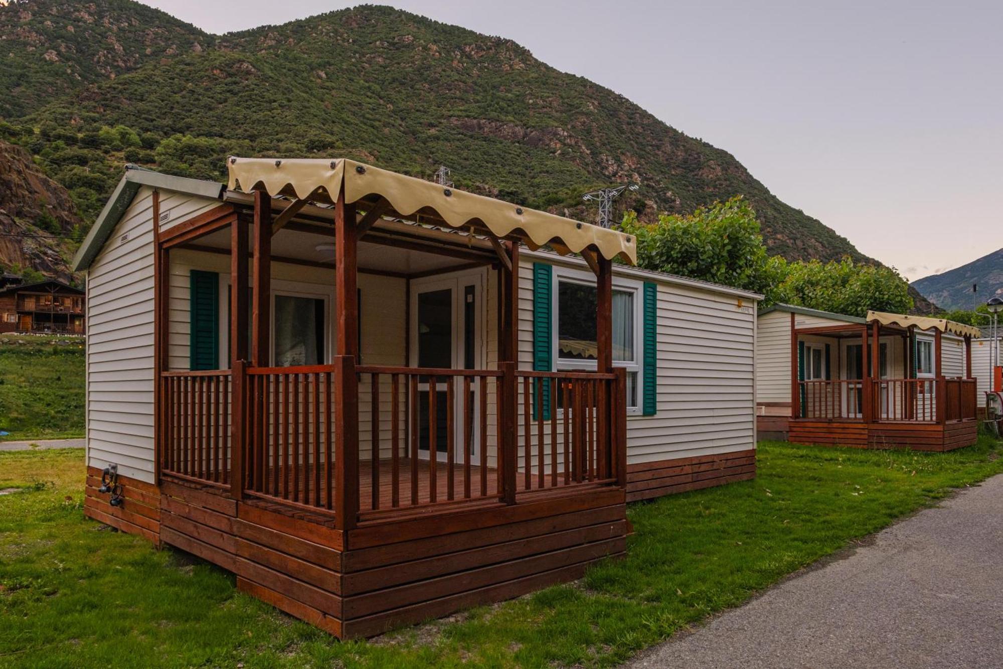 Frontera Bungalow Park Farga de Moles Bagian luar foto