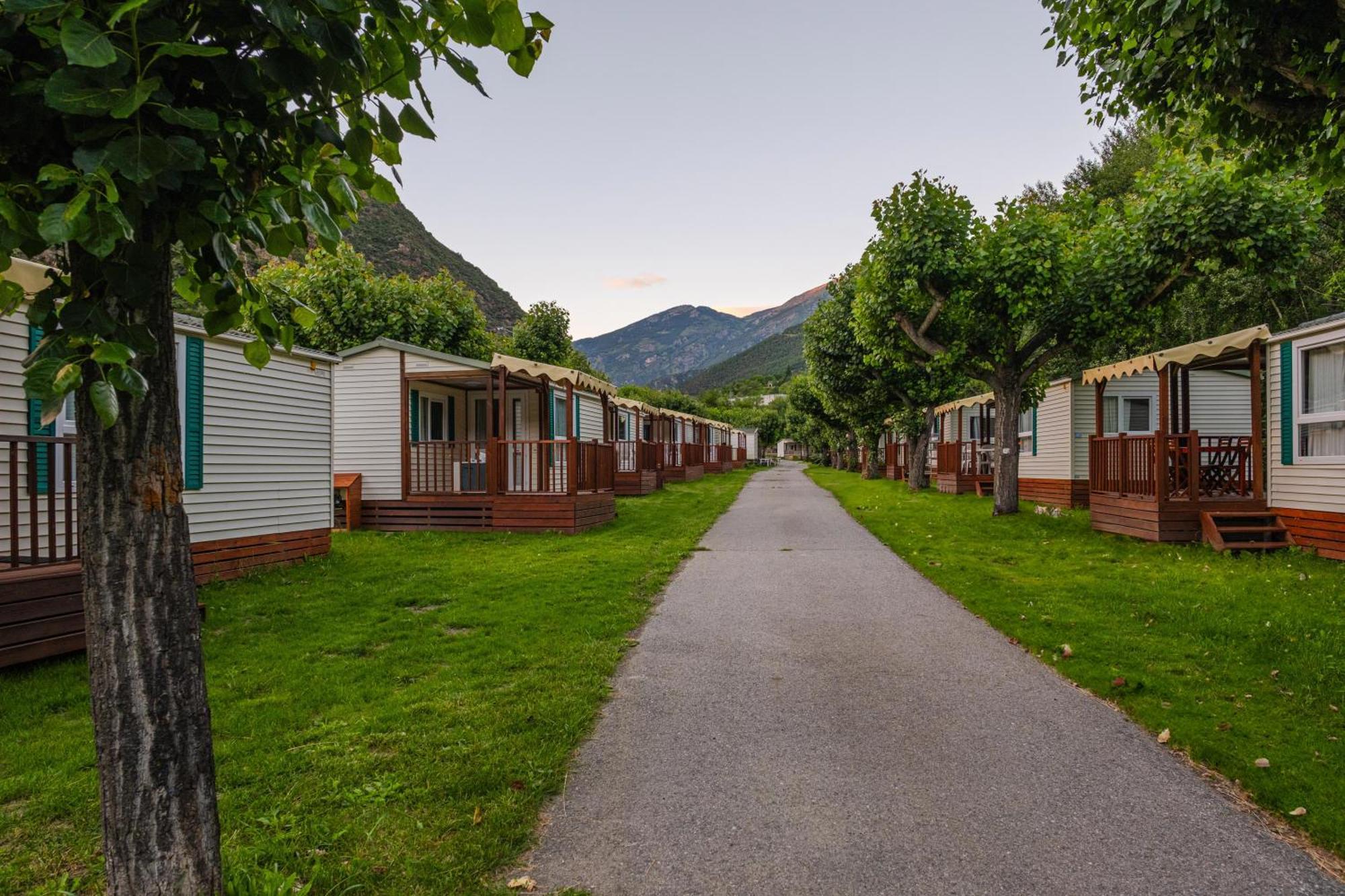 Frontera Bungalow Park Farga de Moles Bagian luar foto