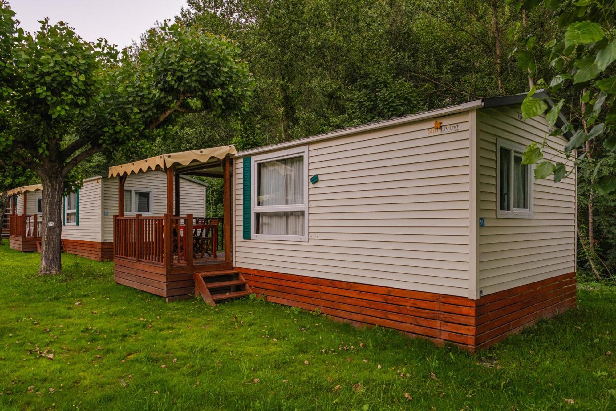Frontera Bungalow Park Farga de Moles Bagian luar foto