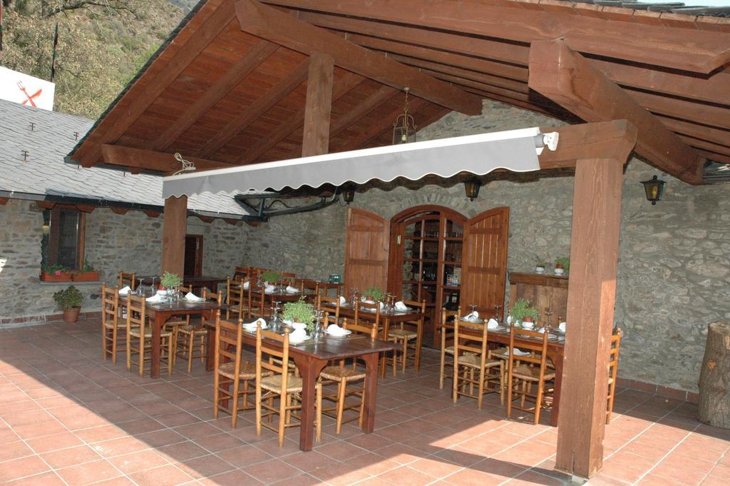 Frontera Bungalow Park Farga de Moles Bagian luar foto